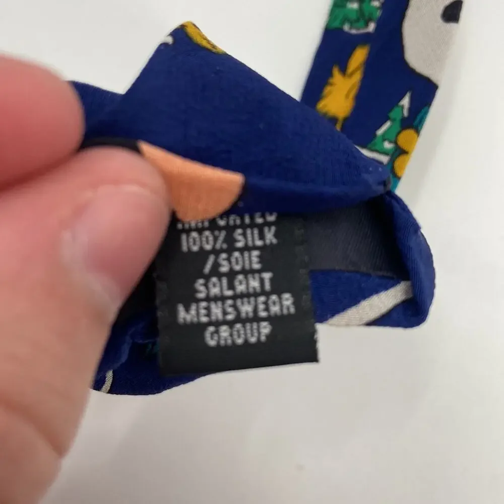 Vintage snoopy peanuts silk tie